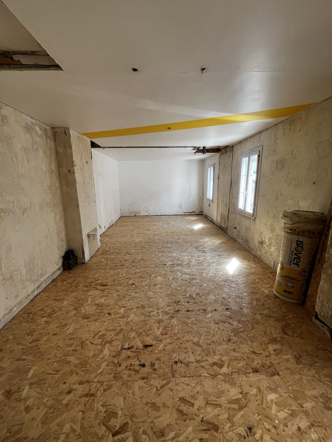 Vue du plancher OSB après la pose